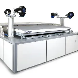 世界で最も売れているデスクトップ型高機能小型真空成型機formech2440本体写真