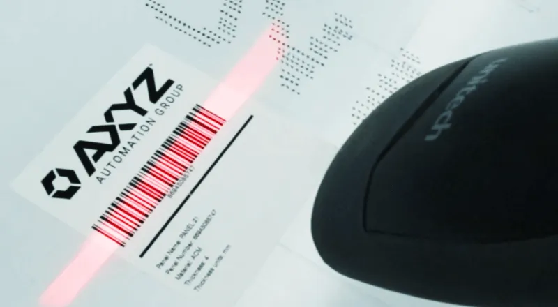 AXYZ PANELBuilderオプションの管理報告アプリ、パネルトラッカーのモニター画面