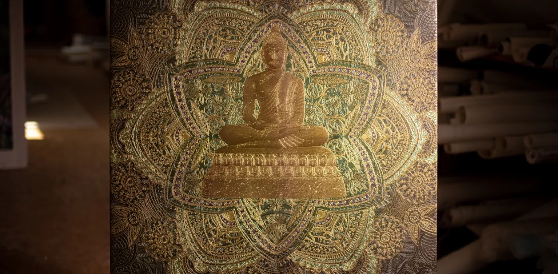 DIMENSEエンボスゴールド仕上げ