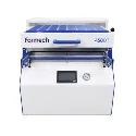 世界で最も売れているデスクトップ型高機能小型真空成型機formech450DT本体正面（カートなし）