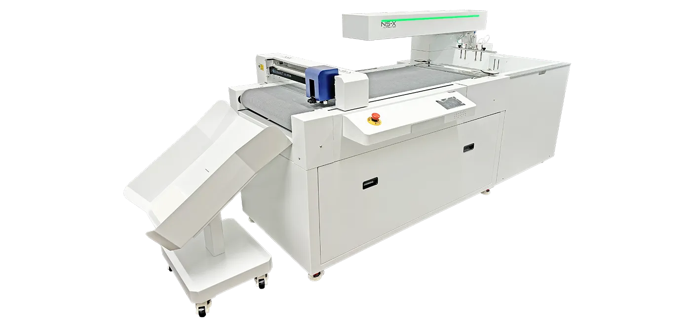 高性能・高生産・省スペースを実現したパッケージ・POP・シールラベル対応小型カッティングマシン、NS-X Automationの製品画像