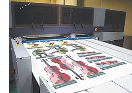 i-cut Layoutから出力している様子