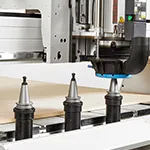 日本製図器工業が販売するCNCルーター、Axyz INNOVATORの3ポジションツールチェンジャー