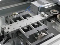 日本製図器工業が販売するELCEDEの刃曲げ加工機