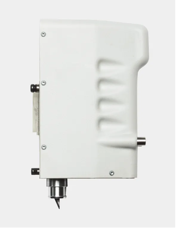 KongsbergXE10のバイブラカットナイフツール